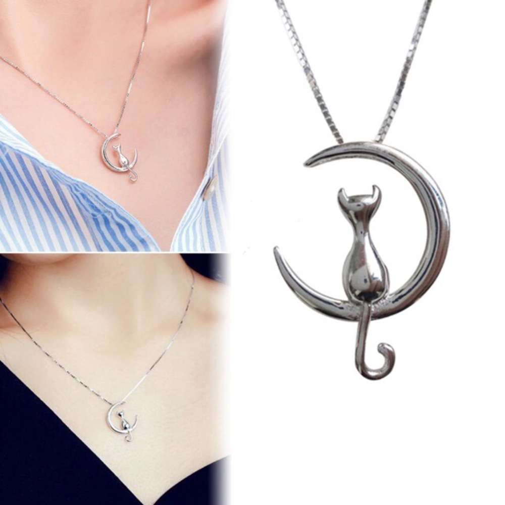 Kitty Pendant Necklace